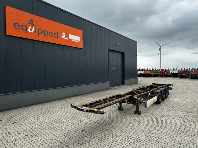 Schmitz Cargobull 45FT HC, Leergewicht: 4.240kg, BPW+Trommel, NL-Chassis - Container-transport/ Vekselflak semitrailer: bilde 1 Schmitz Cargobull 45FT HC, Leergewicht: 4.240kg, BPW+Trommel, NL-Chassis - Container-transport/ Vekselflak semitrailer: bilde 1