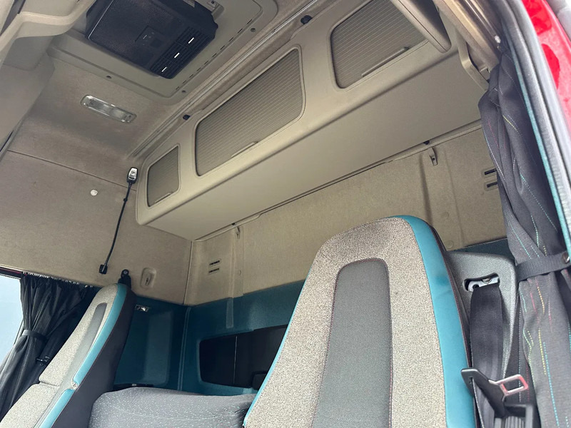 Trekkvogn Volvo FM 450 Globetrotter, Night-Airco, ADR (FL, AT), EURO-6, ALCOA, VEB, 4x available: bilde 14