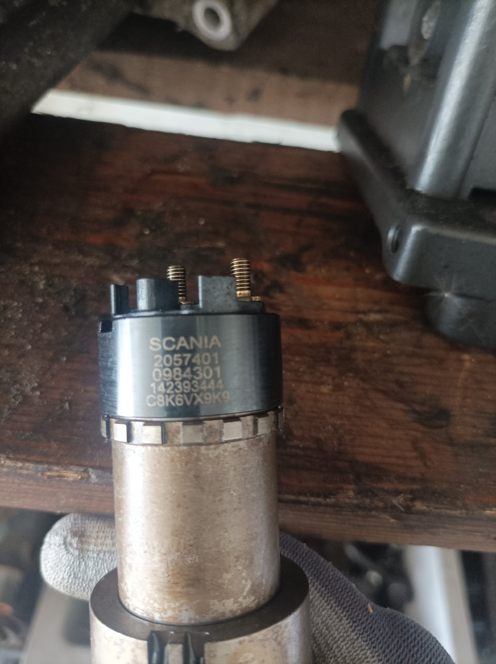 Scania Scania - Injector: bilde 1 Scania Scania - Injector: bilde 1