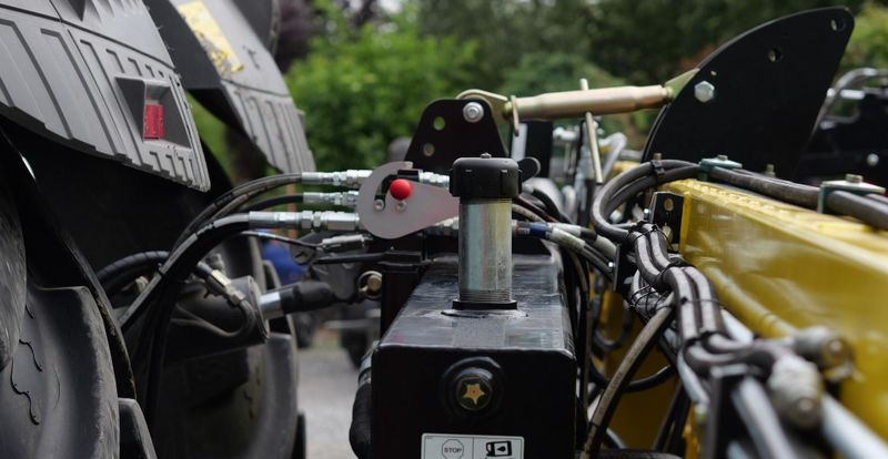 Ny Skjærebord Honey Bee ST 15 - BANDSCHWADMÄHWERK: bilde 18