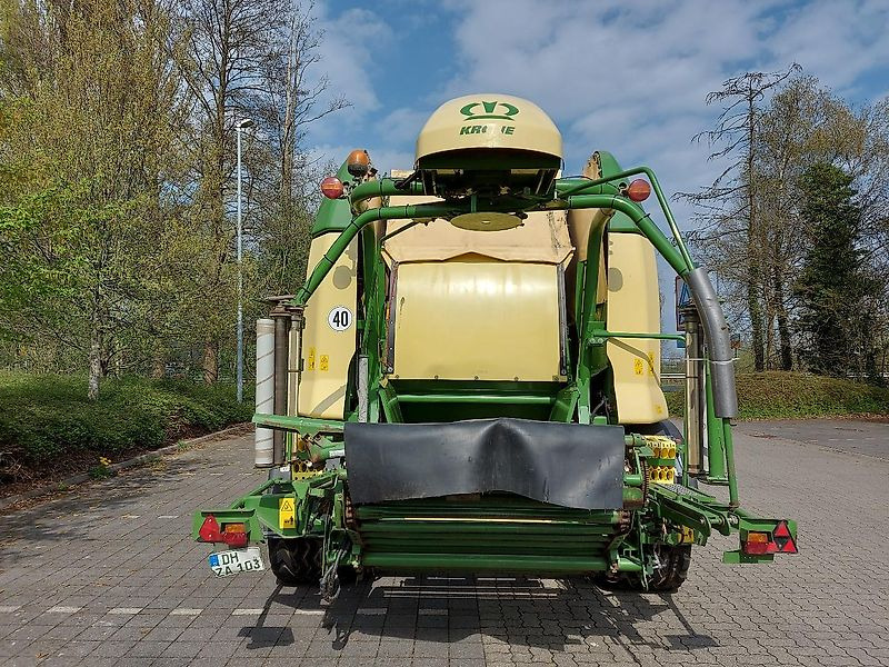 Krone COMPRIMA CF 155 XC X - Rundballepresse: bilde 4 Krone COMPRIMA CF 155 XC X - Rundballepresse: bilde 4