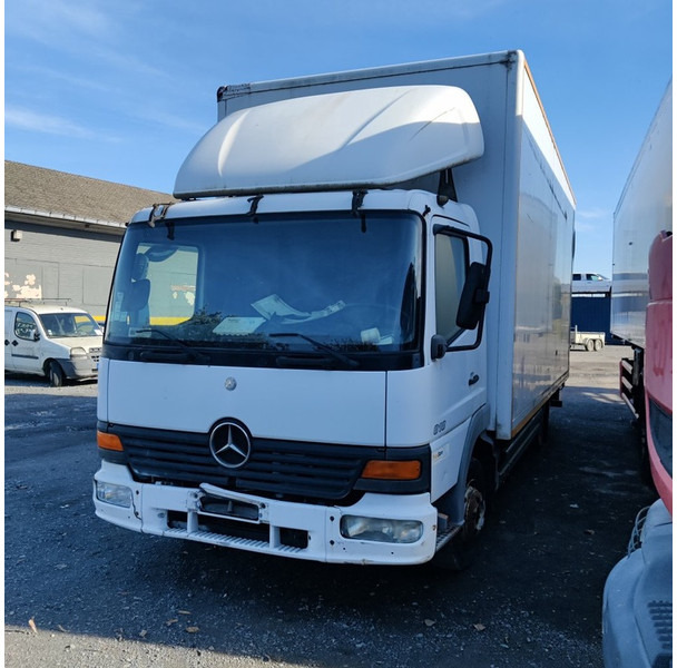 Mercedes-Benz 818 - Skapbil: bilde 1 Mercedes-Benz 818 - Skapbil: bilde 1