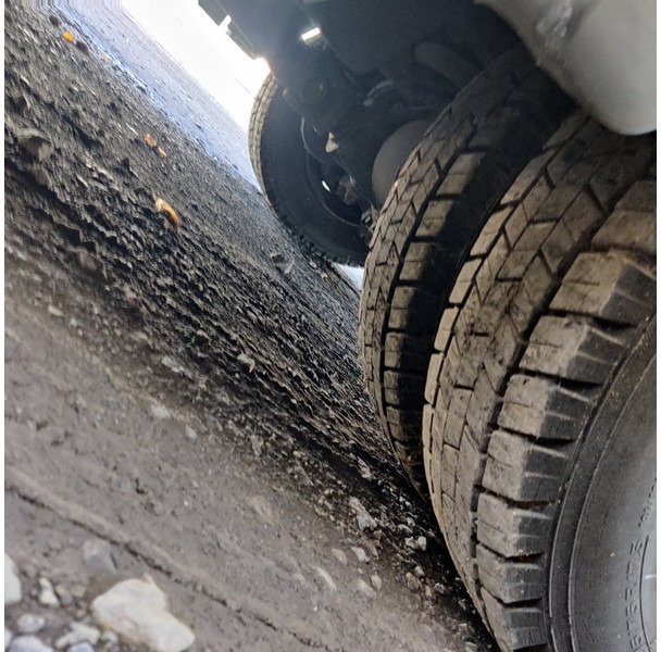 Mercedes-Benz 818 - Skapbil: bilde 5 Mercedes-Benz 818 - Skapbil: bilde 5