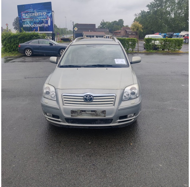 Toyota Avensis - Personenbil: bilde 1 Toyota Avensis - Personenbil: bilde 1