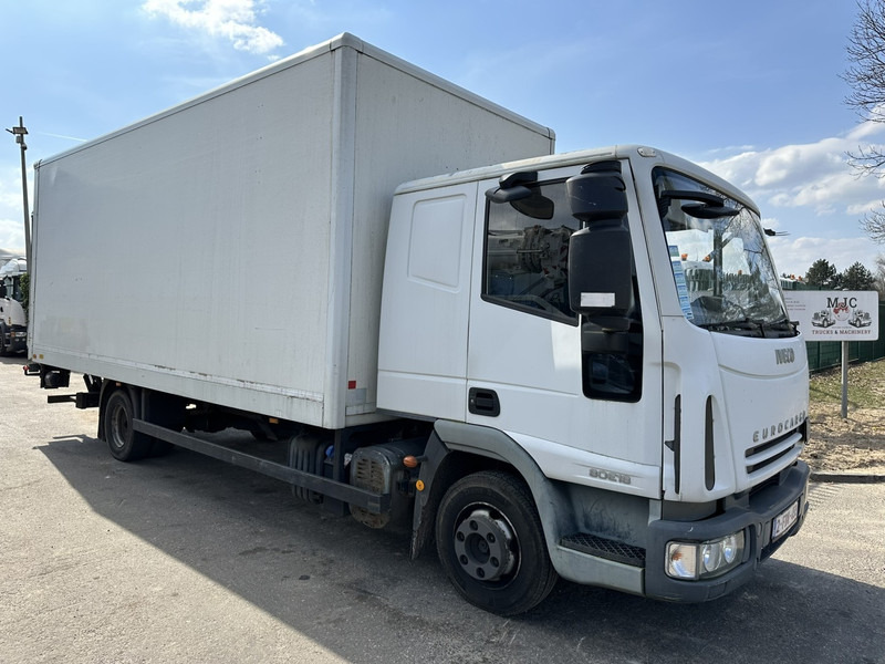 Iveco EUROCARGO 80E18 CLOSED BOX 6m00 x 2m49 x 2m37 - EURO 5 - *176.000km* - TAILLIFT - MANUAL - BE TRUCK - Skapbil: bilde 1 Iveco EUROCARGO 80E18 CLOSED BOX 6m00 x 2m49 x 2m37 - EURO 5 - *176.000km* - TAILLIFT - MANUAL - BE TRUCK - Skapbil: bilde 1
