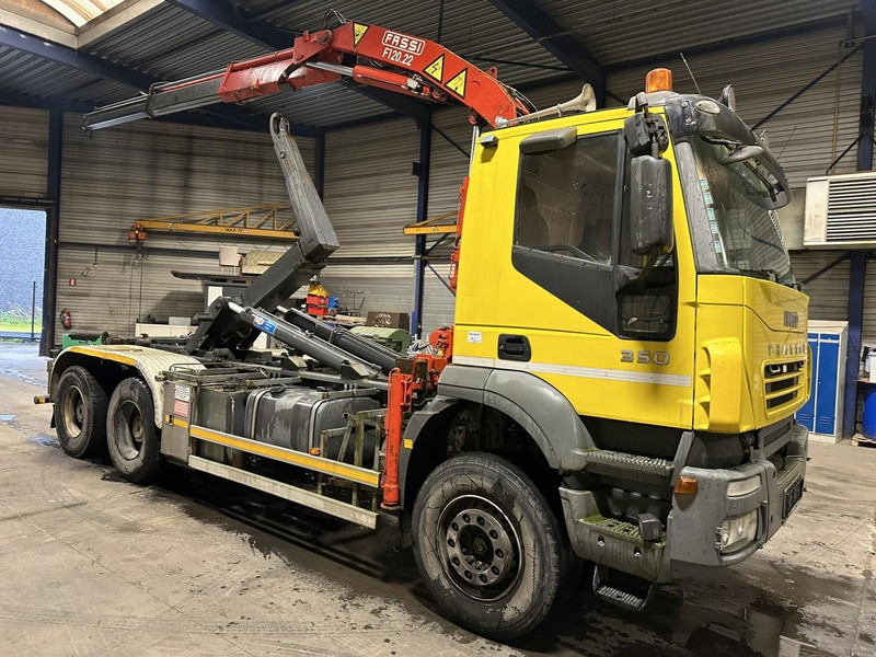 Iveco TRAKKER 350 6x4 HOOKLIFT + CRANE FASSI F120.22 (5/6 F) - *342.000km* - STEEL SPRING / BIG AXLES - AS TRONIC AUTOMATIC GEARBOX - Krokbil, Kranbil: bilde 1 Iveco TRAKKER 350 6x4 HOOKLIFT + CRANE FASSI F120.22 (5/6 F) - *342.000km* - STEEL SPRING / BIG AXLES - AS TRONIC AUTOMATIC GEARBOX - Krokbil, Kranbil: bilde 1