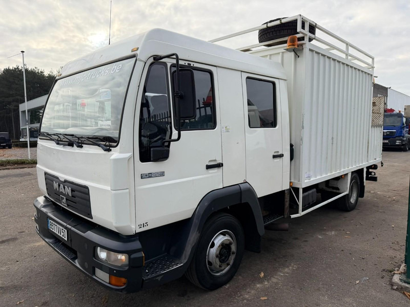 MAN 10.225 LC CLOSED BOX / KOFFER - DOKA - MANUAL GEARBOX - *344.000km* - STEEL SPRING / BLATT / LAMES - BE TRUCK - Skapbil: bilde 3 MAN 10.225 LC CLOSED BOX / KOFFER - DOKA - MANUAL GEARBOX - *344.000km* - STEEL SPRING / BLATT / LAMES - BE TRUCK - Skapbil: bilde 3