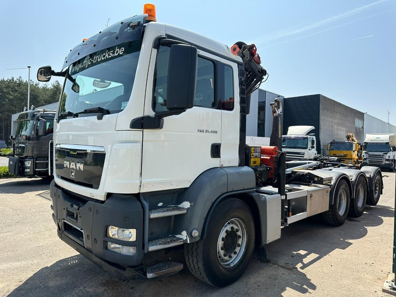 MAN TGS 35.400 8x4 TRIDEM HOOKLIFT T22 + CRANE PALFINGER PK 18001 EH + RADIO - EURO 5 - LIFT/STEERING AXLE - BE TRUCK - Krokbil, Kranbil: bilde 4 MAN TGS 35.400 8x4 TRIDEM HOOKLIFT T22 + CRANE PALFINGER PK 18001 EH + RADIO - EURO 5 - LIFT/STEERING AXLE - BE TRUCK - Krokbil, Kranbil: bilde 4