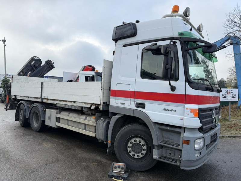 Mercedes-Benz ACTROS 2544 6x2 MP2 + CRANE ATLAS 165.2E (3x HYDR) - RADIO - *FULL AIR* - LIFT + STEERING AXLE - *299.000km* - PLATFORM 6m50 - Kranbil: bilde 2 Mercedes-Benz ACTROS 2544 6x2 MP2 + CRANE ATLAS 165.2E (3x HYDR) - RADIO - *FULL AIR* - LIFT + STEERING AXLE - *299.000km* - PLATFORM 6m50 - Kranbil: bilde 2