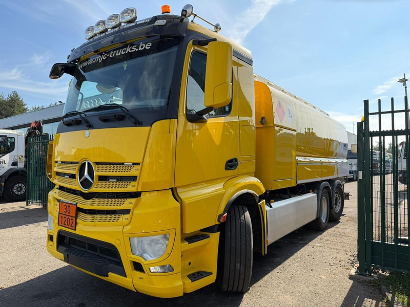 Mercedes-Benz ANTOS 2632 6x2 FUEL TANKER 16.000L - 4 COMP - DIESEL / PETROL - RETARDER - EURO 6 - LIFT / STEERING AXLE - *FULL AIR* - BE TRUCK - Tankbil: bilde 3 Mercedes-Benz ANTOS 2632 6x2 FUEL TANKER 16.000L - 4 COMP - DIESEL / PETROL - RETARDER - EURO 6 - LIFT / STEERING AXLE - *FULL AIR* - BE TRUCK - Tankbil: bilde 3