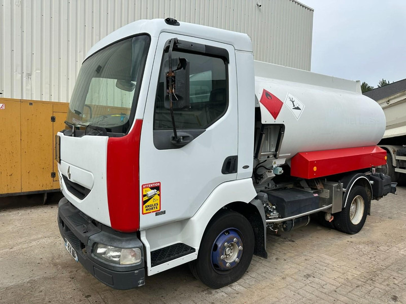 Renault MIDLUM 150 FUEL TANKER / CITERNE MAZOUT - 6500L - 3 COMPARTIMENTS - *ENGINE PROBLEM* - Tankbil: bilde 1 Renault MIDLUM 150 FUEL TANKER / CITERNE MAZOUT - 6500L - 3 COMPARTIMENTS - *ENGINE PROBLEM* - Tankbil: bilde 1