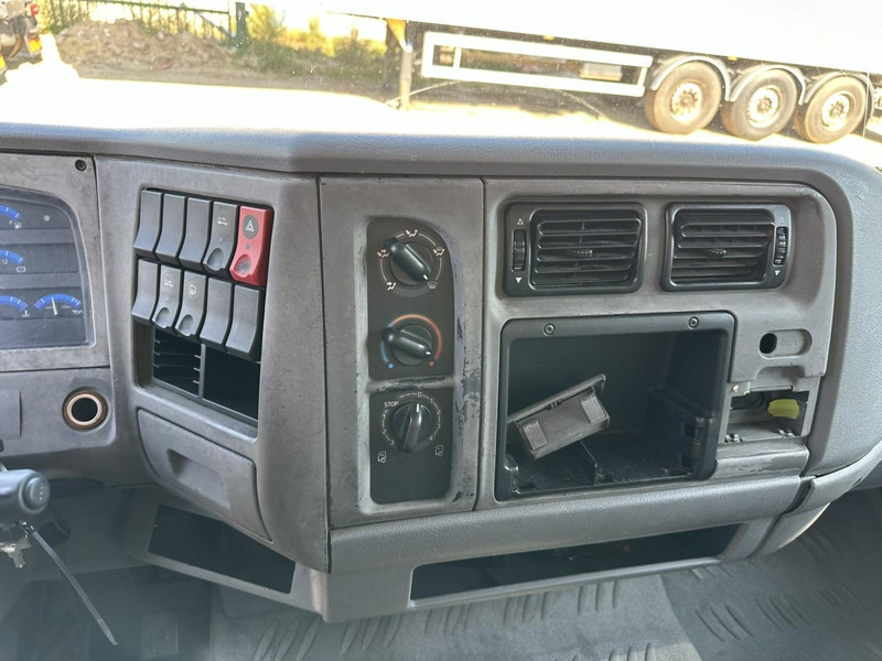 Skapbil Renault MIDLUM 180 DCI 10T - CLOSED BOX 6.5m x 2.47m x 2.52m - E3 - AIR SUSPENSION - MANUAL - FR TRUCK: bilde 12 Skapbil Renault MIDLUM 180 DCI 10T - CLOSED BOX 6.5m x 2.47m x 2.52m - E3 - AIR SUSPENSION - MANUAL - FR TRUCK: bilde 12