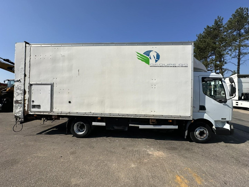Skapbil Renault MIDLUM 180 DCI 10T - CLOSED BOX 6.5m x 2.47m x 2.52m - E3 - AIR SUSPENSION - MANUAL - FR TRUCK: bilde 6 Skapbil Renault MIDLUM 180 DCI 10T - CLOSED BOX 6.5m x 2.47m x 2.52m - E3 - AIR SUSPENSION - MANUAL - FR TRUCK: bilde 6