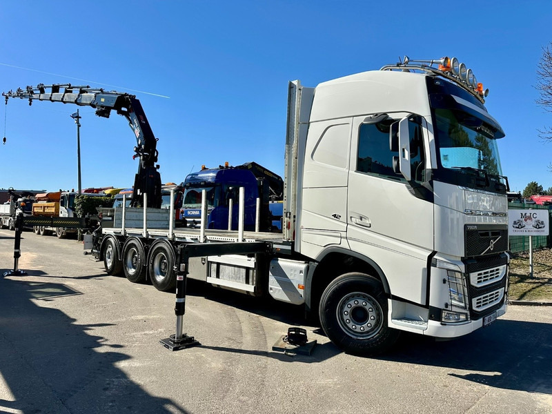 Volvo FH 420 8x4 TRIDEM + KRAAN HIAB 408 E-8 HIPRO + WINCH - 63.000km ONLY - CREWCAB 4 SEATER - PLATFORM 7m - TOP CONDITION - Planbil, Kranbil: bilde 2 Volvo FH 420 8x4 TRIDEM + KRAAN HIAB 408 E-8 HIPRO + WINCH - 63.000km ONLY - CREWCAB 4 SEATER - PLATFORM 7m - TOP CONDITION - Planbil, Kranbil: bilde 2