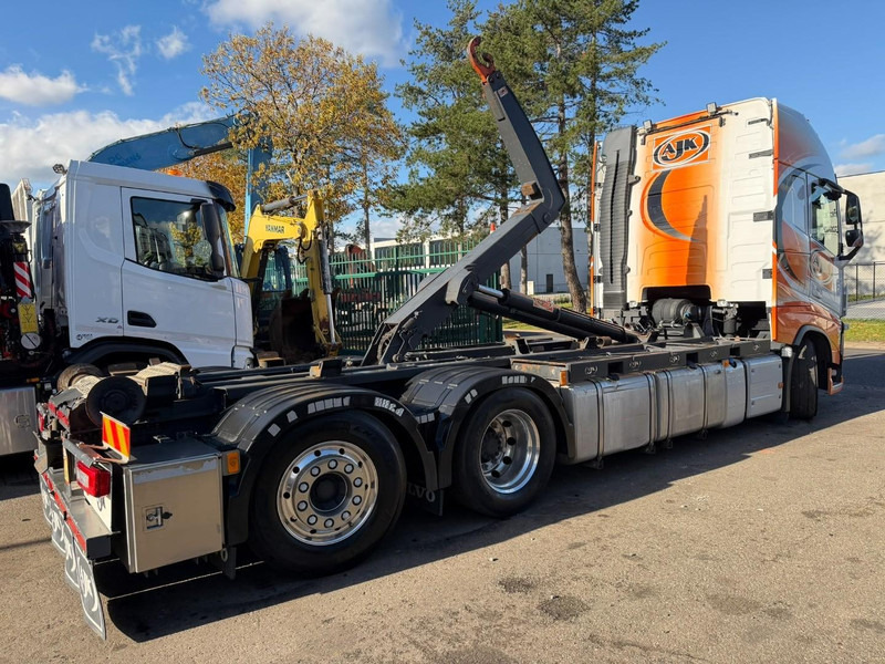 Volvo FH 460 6x2 GLOBE XL AJK HOOKLIFT - *FULL AIR* - DYNAMIC STEERING - I PARK COOL - LIFT + STEERING - ALCOA - BE TRUCK - TOP CONDITION - Krokbil: bilde 5 Volvo FH 460 6x2 GLOBE XL AJK HOOKLIFT - *FULL AIR* - DYNAMIC STEERING - I PARK COOL - LIFT + STEERING - ALCOA - BE TRUCK - TOP CONDITION - Krokbil: bilde 5