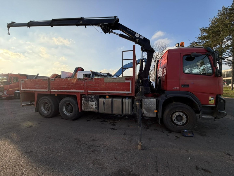 Volvo FMX 420 6X4 + CRANE HMF 1720 + winch + radio - BIG AXLES / HUB REDUCTION - STEEL SPRING / BLATT - PLATFORM 6m10 - Kranbil: bilde 5 Volvo FMX 420 6X4 + CRANE HMF 1720 + winch + radio - BIG AXLES / HUB REDUCTION - STEEL SPRING / BLATT - PLATFORM 6m10 - Kranbil: bilde 5