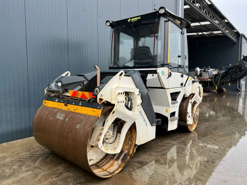 Bomag BW151AD-5 - Vals: bilde 4 Bomag BW151AD-5 - Vals: bilde 4