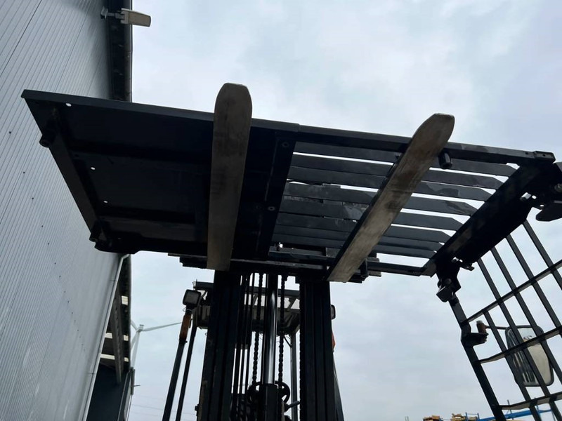 Cat 312D / 315D / 319D / 320D / 324D / 329D / 330D / 3 - Førerhus og interiør for Bygg og anlegg: bilde 5 Cat 312D / 315D / 319D / 320D / 324D / 329D / 330D / 3 - Førerhus og interiør for Bygg og anlegg: bilde 5