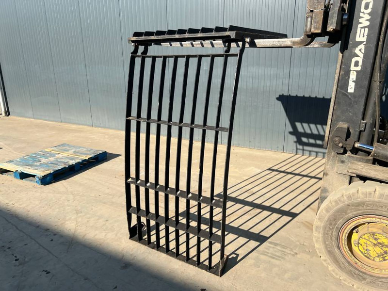Cat 313D / M315D / 320D / 325D / 330D / 345C / 365C / - Førerhus og interiør for Bygg og anlegg: bilde 2 Cat 313D / M315D / 320D / 325D / 330D / 345C / 365C / - Førerhus og interiør for Bygg og anlegg: bilde 2