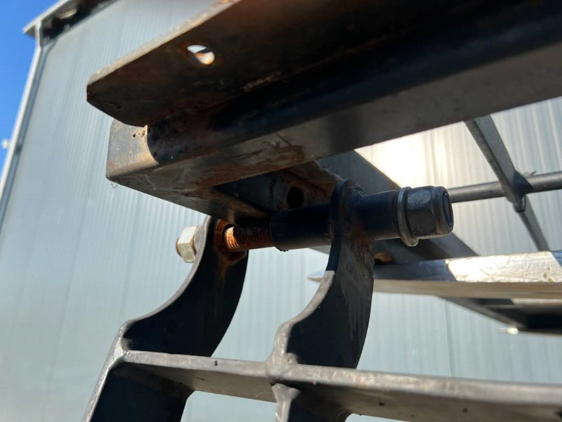 Cat 313D / M315D / 320D / 325D / 330D / 345C / 365C / - Førerhus og interiør for Bygg og anlegg: bilde 4 Cat 313D / M315D / 320D / 325D / 330D / 345C / 365C / - Førerhus og interiør for Bygg og anlegg: bilde 4