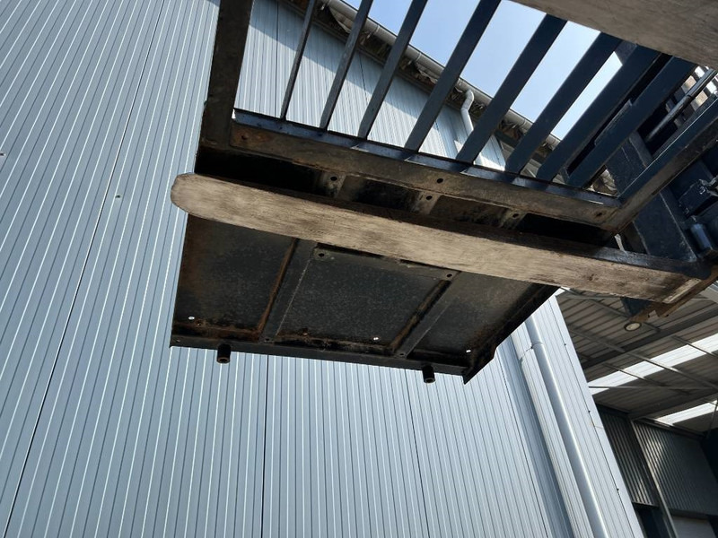 Cat 313E / 320F / 323E / 325F / 329E / 330F / 336E / 3 - Førerhus og interiør for Bygg og anlegg: bilde 2 Cat 313E / 320F / 323E / 325F / 329E / 330F / 336E / 3 - Førerhus og interiør for Bygg og anlegg: bilde 2