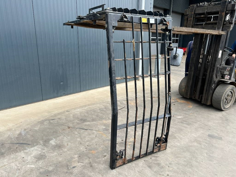 Cat 313E / M315F / 320F / 323E / 325F / 329E / 330F / - Førerhus og interiør for Bygg og anlegg: bilde 2 Cat 313E / M315F / 320F / 323E / 325F / 329E / 330F / - Førerhus og interiør for Bygg og anlegg: bilde 2