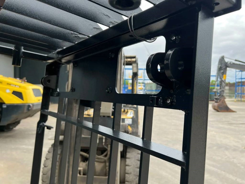 Cat 330C Guard - Førerhus og interiør for Bygg og anlegg: bilde 2 Cat 330C Guard - Førerhus og interiør for Bygg og anlegg: bilde 2