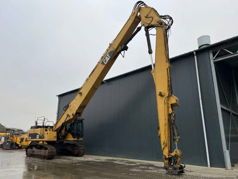 Cat 345C L UHD - 27m - OilQuick - Beltegraver: bilde 2 Cat 345C L UHD - 27m - OilQuick - Beltegraver: bilde 2
