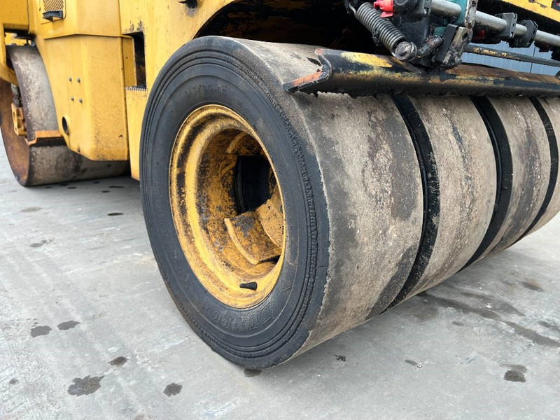 Cat CC24 - Kombivals: bilde 5 Cat CC24 - Kombivals: bilde 5