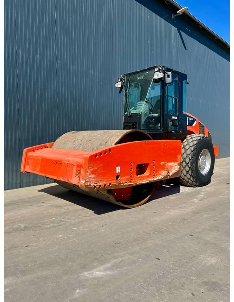 Cat CS76 XT - Vals: bilde 1 Cat CS76 XT - Vals: bilde 1
