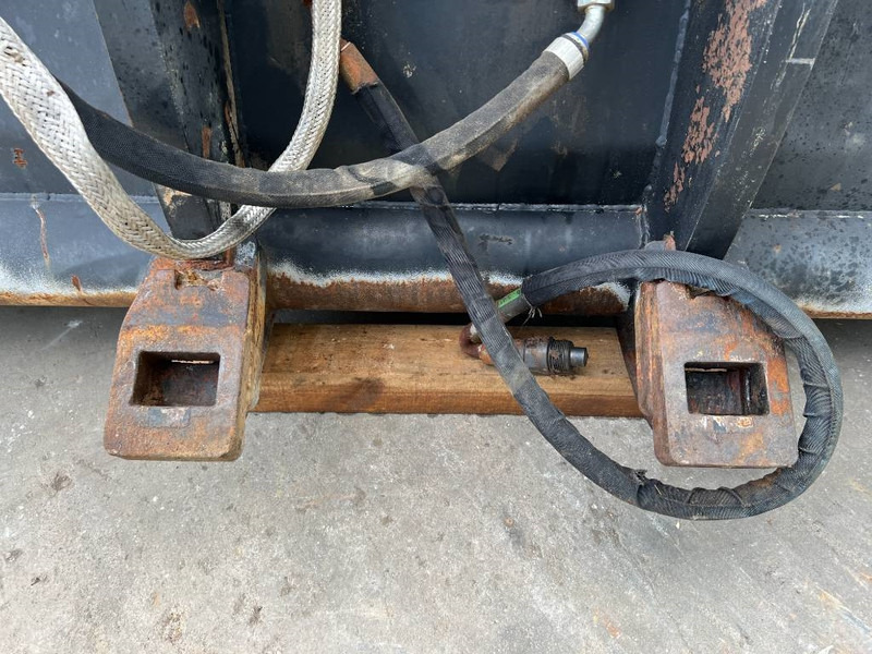 Skuffe for Bygg og anlegg Cat Fusion 938G / 938H / 938K / 938M: bilde 12