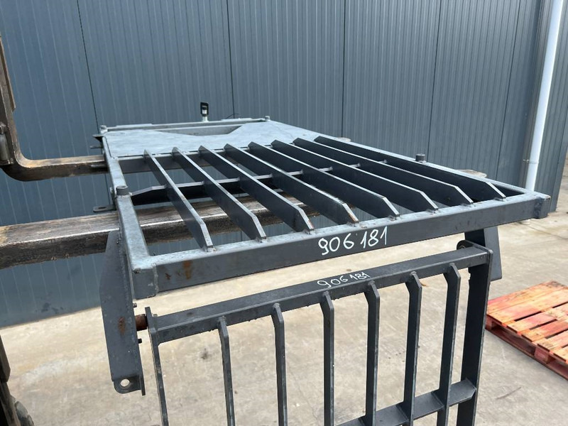 Doosan DX180 / DX225 - Førerhus og interiør for Bygg og anlegg: bilde 3 Doosan DX180 / DX225 - Førerhus og interiør for Bygg og anlegg: bilde 3