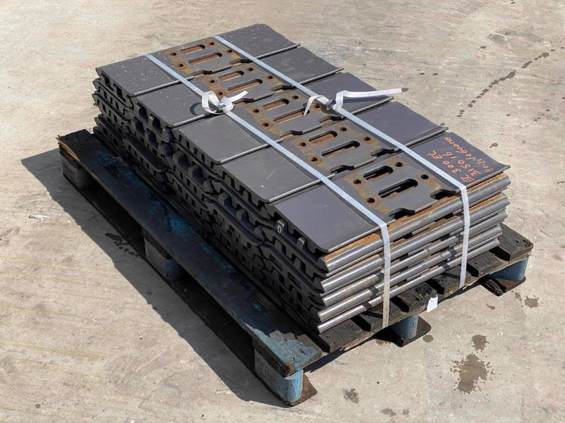 Hitachi EX270 / EX300 / EX310 Shoes/Pads - Ramme/ Chassis for Bygg og anlegg: bilde 2 Hitachi EX270 / EX300 / EX310 Shoes/Pads - Ramme/ Chassis for Bygg og anlegg: bilde 2