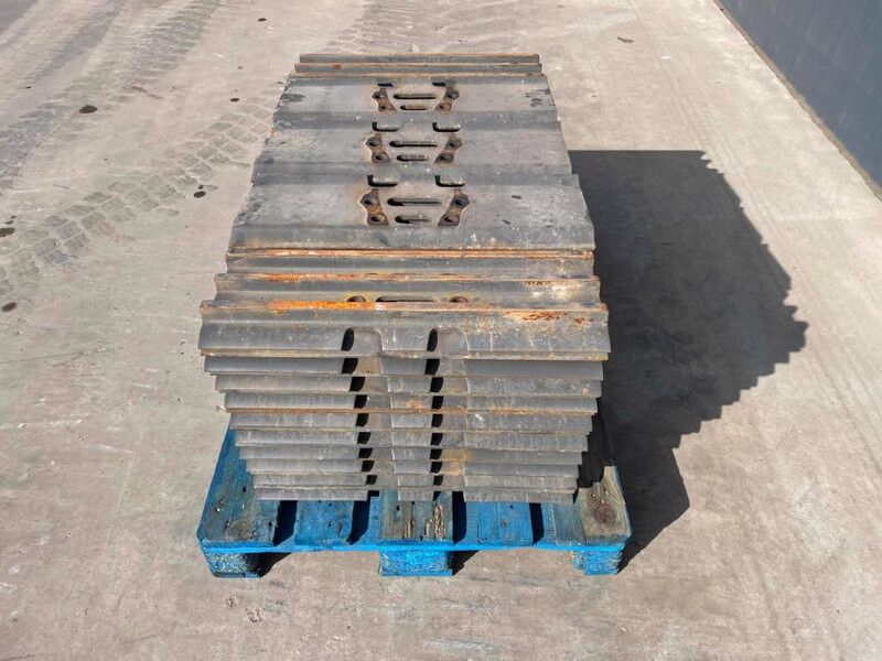 Hyundai R210 / R215 / R220 / R235 / R250 / R260 - Ramme/ Chassis for Bygg og anlegg: bilde 3 Hyundai R210 / R215 / R220 / R235 / R250 / R260 - Ramme/ Chassis for Bygg og anlegg: bilde 3