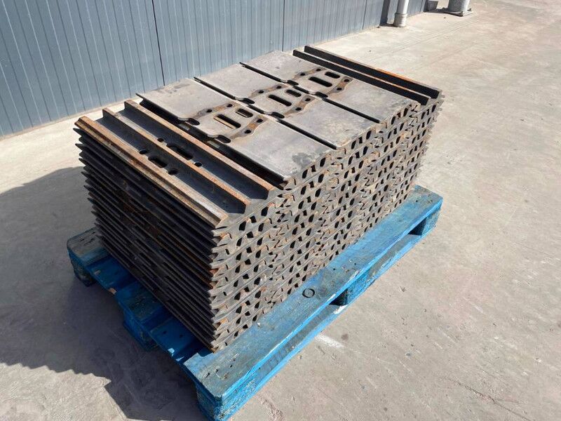 Hyundai R210 / R215 / R220 / R235 / R250 / R260 - Ramme/ Chassis for Bygg og anlegg: bilde 1 Hyundai R210 / R215 / R220 / R235 / R250 / R260 - Ramme/ Chassis for Bygg og anlegg: bilde 1