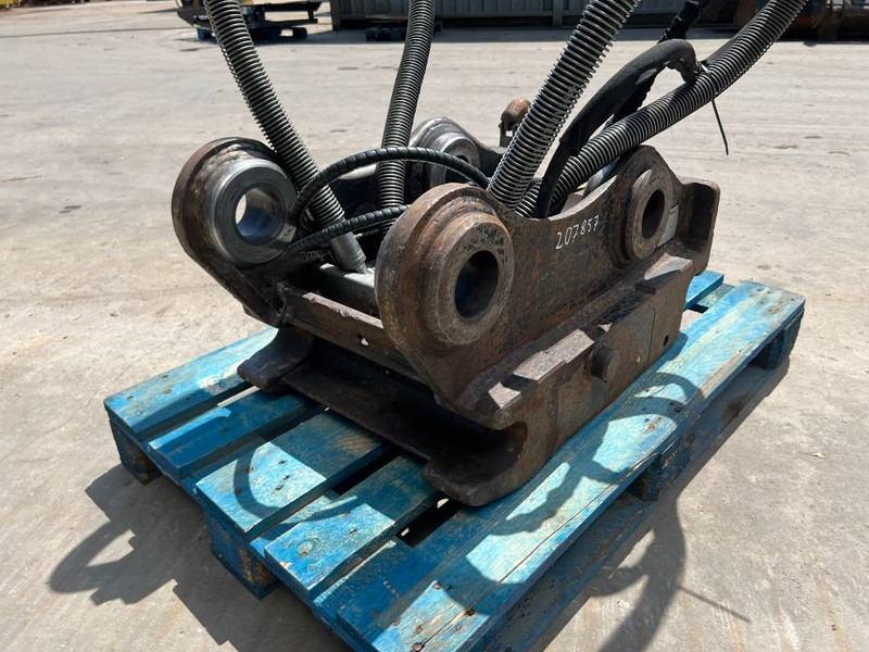 OilQuick OQ70/55 - 323E - Hurtigkobling for Bygg og anlegg: bilde 5 OilQuick OQ70/55 - 323E - Hurtigkobling for Bygg og anlegg: bilde 5