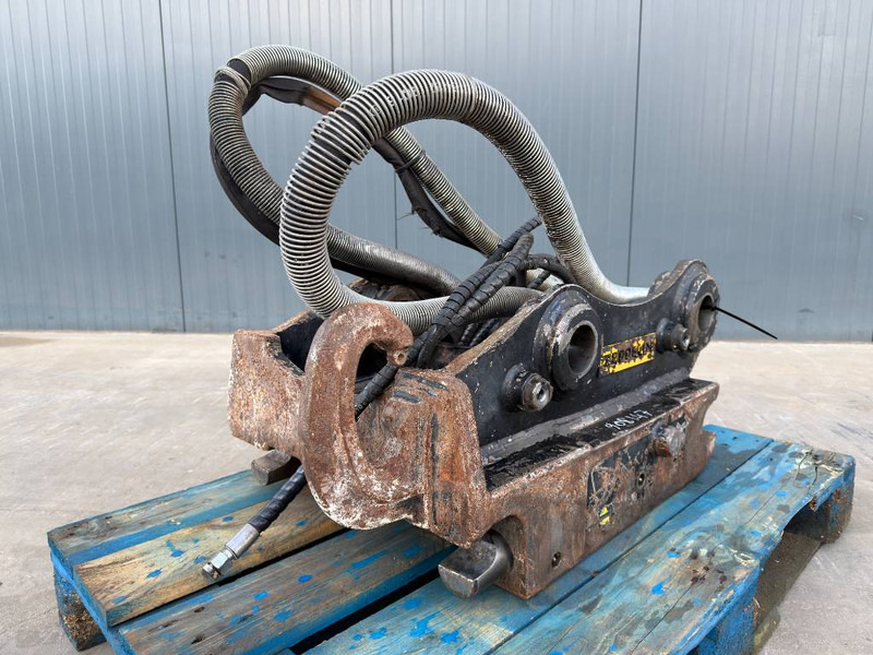 OilQuick OQ70/55 - M314F / M316F / M318F - Hurtigkobling for Bygg og anlegg: bilde 1 OilQuick OQ70/55 - M314F / M316F / M318F - Hurtigkobling for Bygg og anlegg: bilde 1