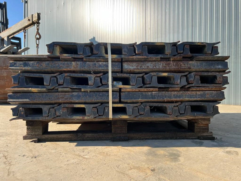 Cat 330C / 330D / 336D / 336E / 336F Shoes - Utstyr for Bygg og anlegg: bilde 4 Cat 330C / 330D / 336D / 336E / 336F Shoes - Utstyr for Bygg og anlegg: bilde 4