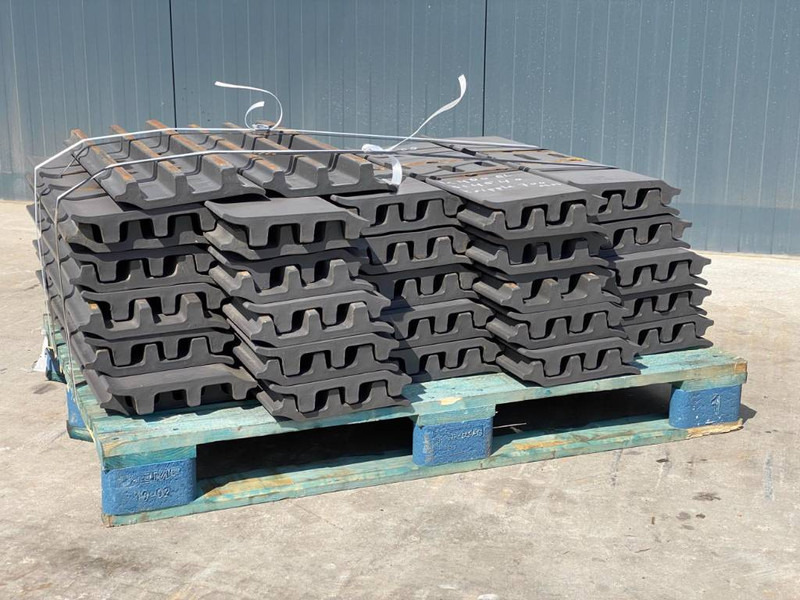 Volvo EC480 Shoes/Pads - Ramme/ Chassis for Bygg og anlegg: bilde 3 Volvo EC480 Shoes/Pads - Ramme/ Chassis for Bygg og anlegg: bilde 3