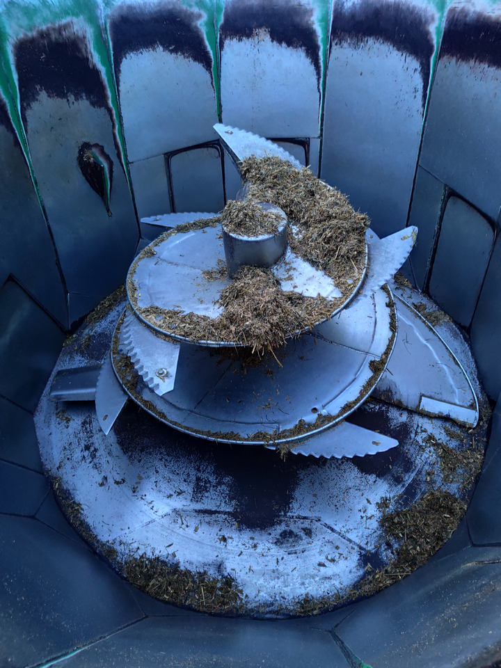 Auto-Agro T-011 - Fullfôrblander: bilde 5 Auto-Agro T-011 - Fullfôrblander: bilde 5