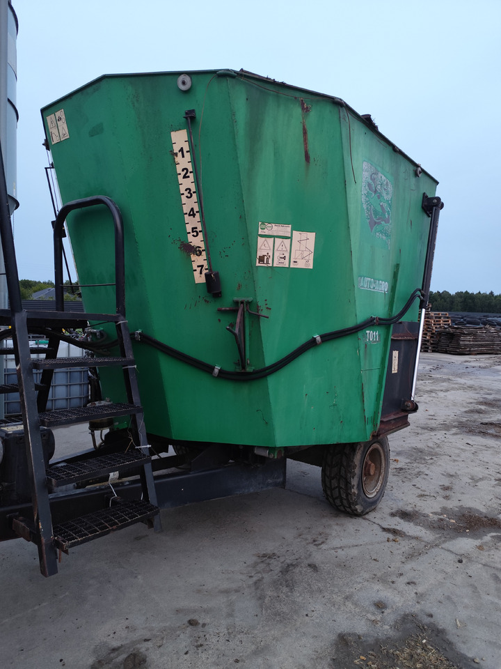 Auto-Agro T-011 - Fullfôrblander: bilde 5 Auto-Agro T-011 - Fullfôrblander: bilde 5