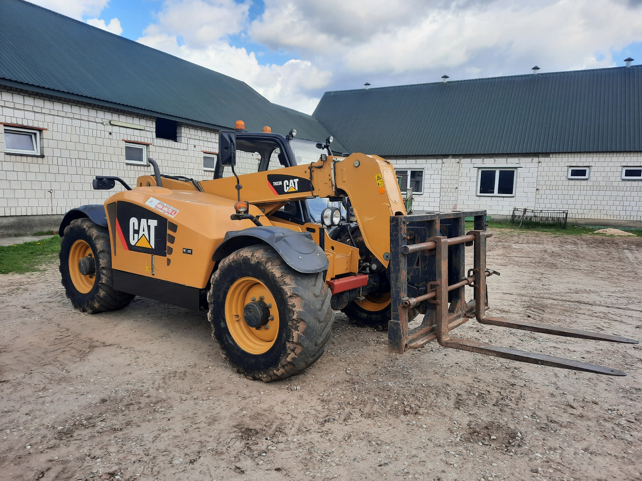 CATERPILLAR TH336 Agri - Hjullaster: bilde 2 CATERPILLAR TH336 Agri - Hjullaster: bilde 2