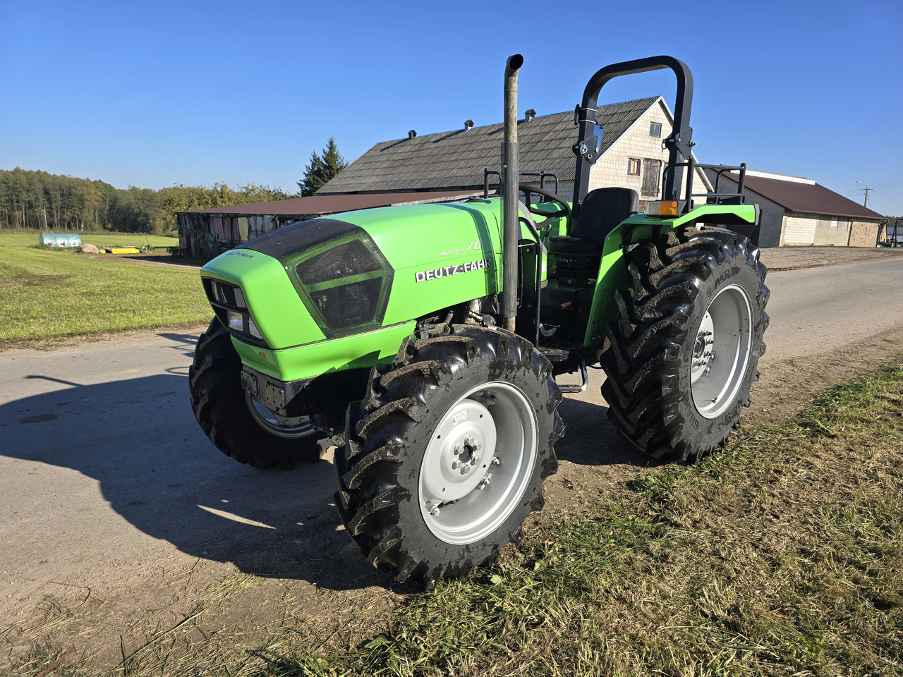 DEUTZ-FAHR Agrolux 70 - Traktor: bilde 2 DEUTZ-FAHR Agrolux 70 - Traktor: bilde 2