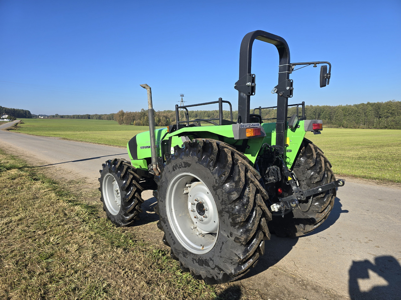 DEUTZ-FAHR Agrolux 70 - Traktor: bilde 3 DEUTZ-FAHR Agrolux 70 - Traktor: bilde 3