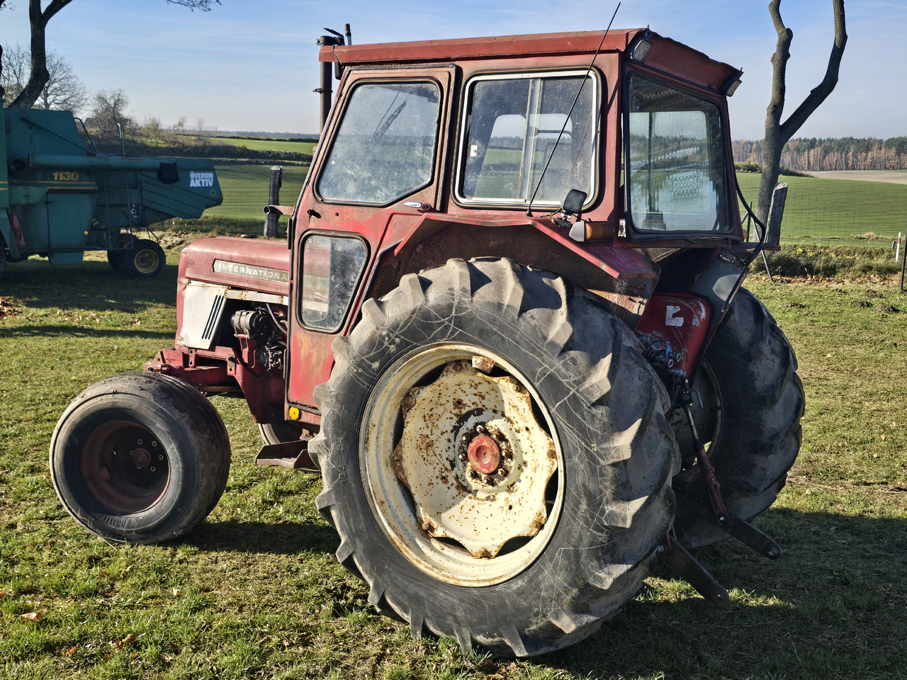 INTERNATIONAL 574 - Traktor: bilde 4 INTERNATIONAL 574 - Traktor: bilde 4