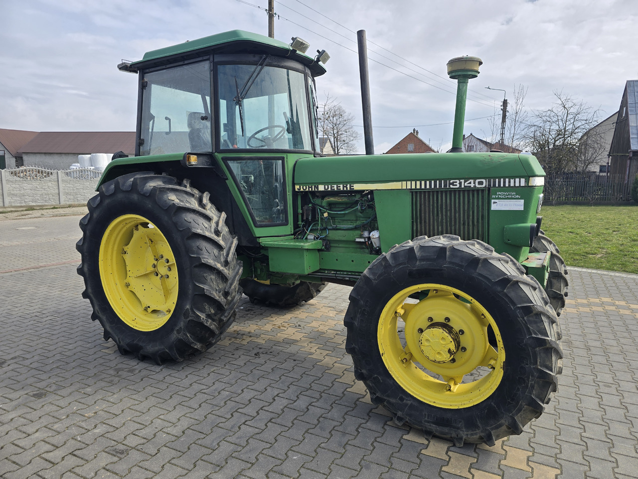 JOHN DEERE 3140 - Traktor: bilde 4 JOHN DEERE 3140 - Traktor: bilde 4