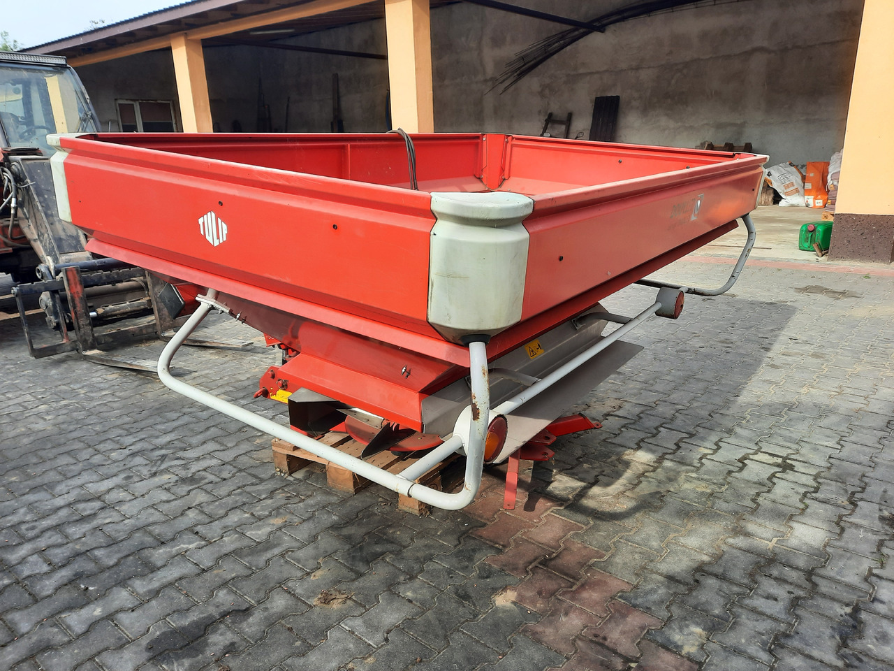 LELY CENTERLINER SX 2000 L - Gjødselspreder: bilde 1 LELY CENTERLINER SX 2000 L - Gjødselspreder: bilde 1