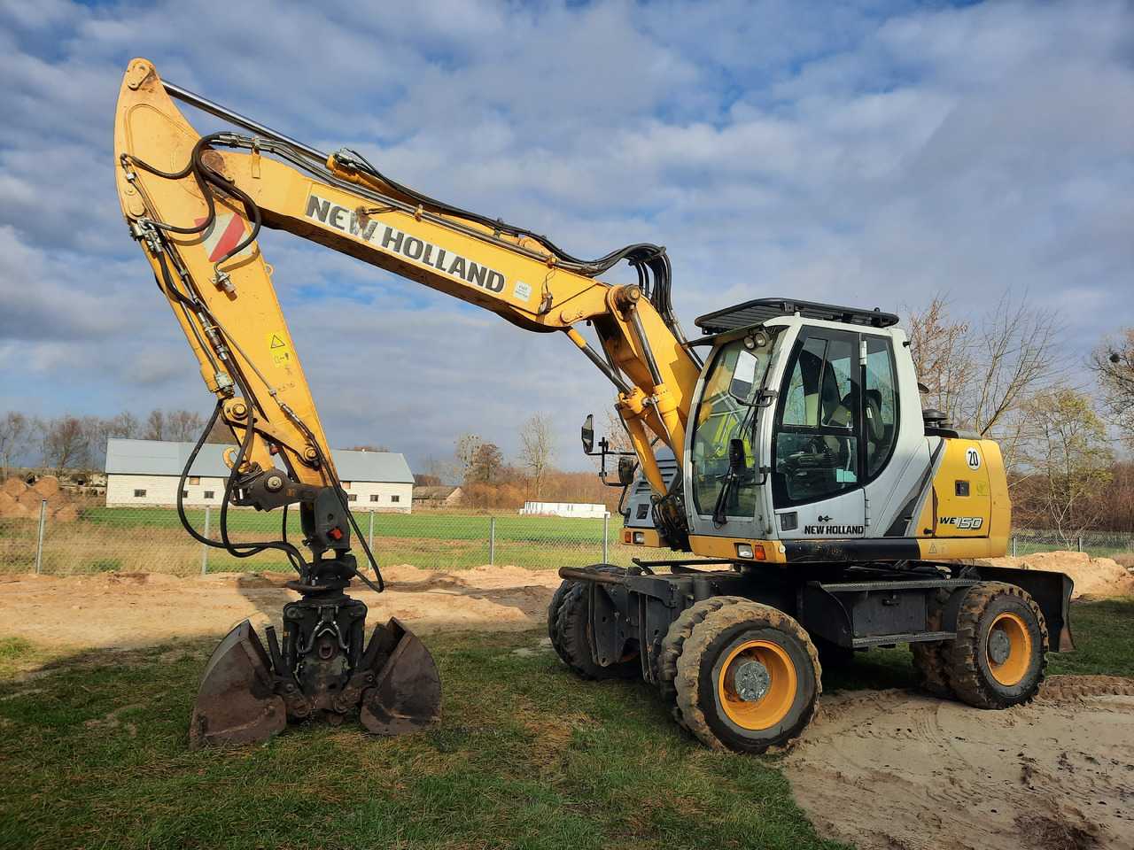 NEW HOLLAND WE150C - Hjulgraver: bilde 1 NEW HOLLAND WE150C - Hjulgraver: bilde 1