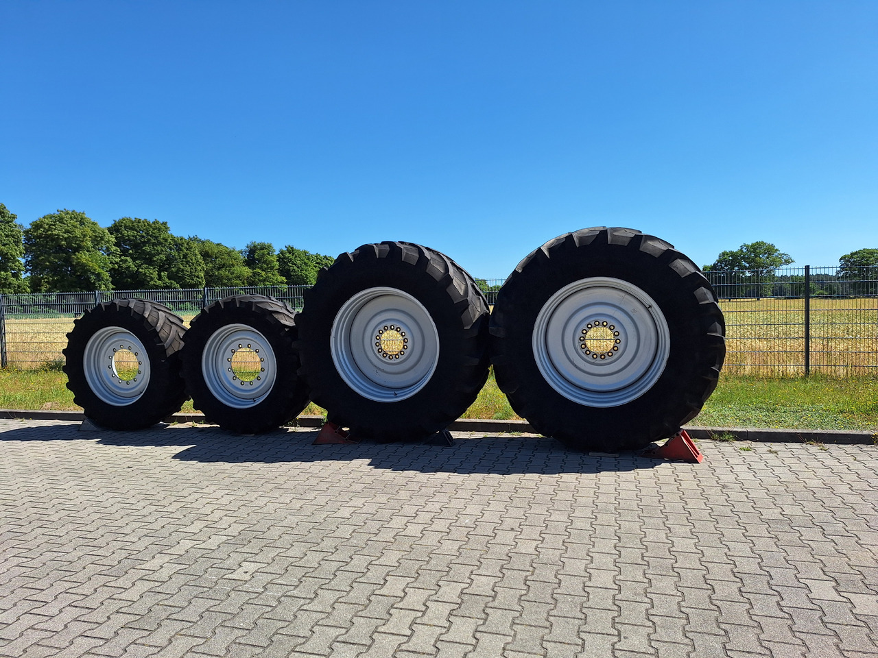 Trelleborg Trelleborg - Dekk for Bygg og anlegg: bilde 1 Trelleborg Trelleborg - Dekk for Bygg og anlegg: bilde 1