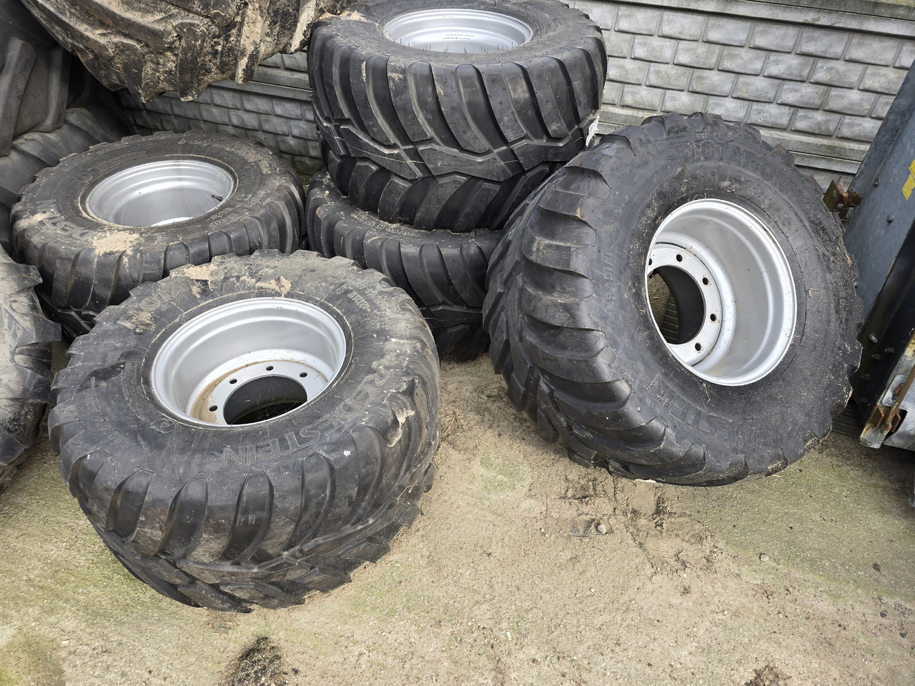 VREDESTEIN 520/50 R17 IMP - Komplett hjul for Landbruksteknikk: bilde 1 VREDESTEIN 520/50 R17 IMP - Komplett hjul for Landbruksteknikk: bilde 1